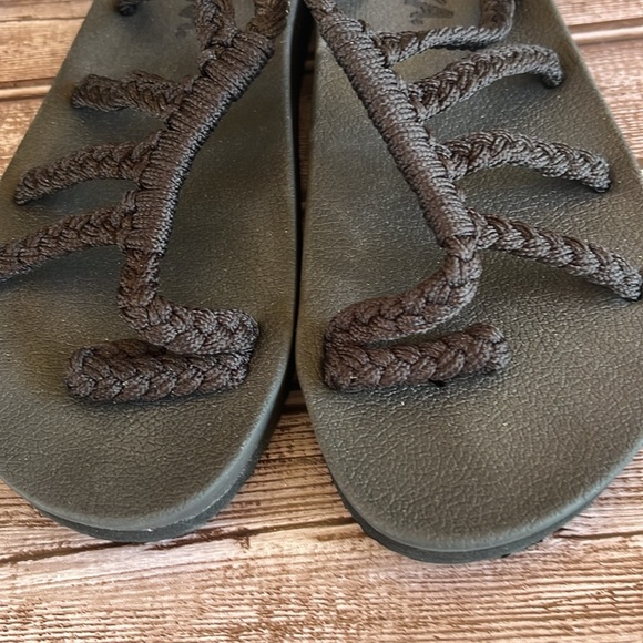 Plaka Black  Braided Flip Flop  Sandals Size 7 - Picture 6 of 7